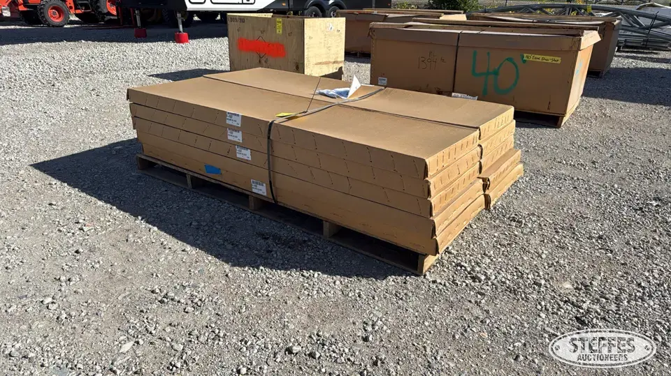 (10) Brock bin ladder doors Bin Accessory