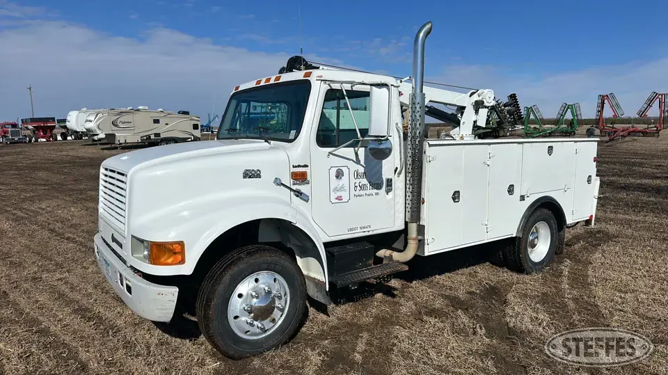1997 International 4700 Service Utility Truck