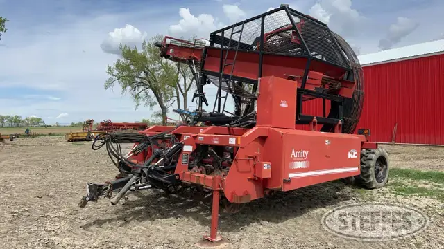 2001 Amity R996