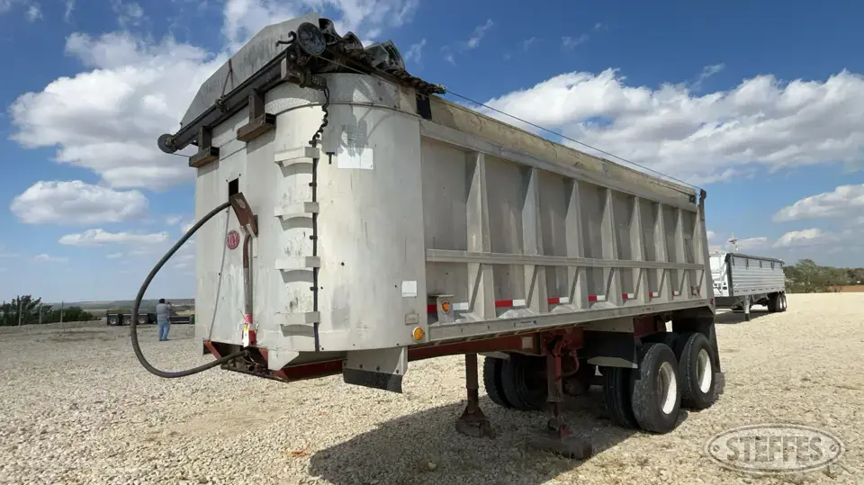 1981 City End Dump Trailer