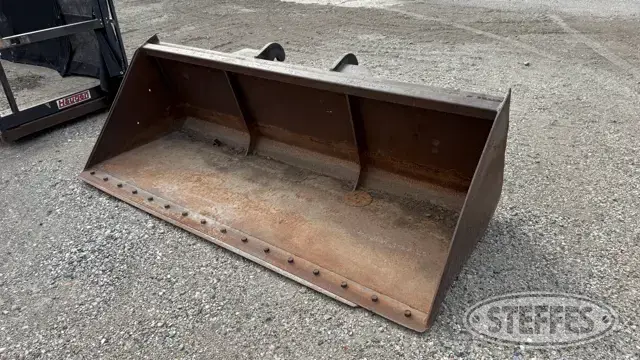 Haugen loader bucket