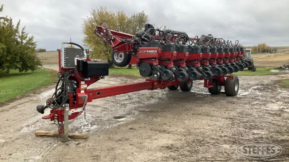 2011 Case IH 1240 Early Riser 12 or More Row Planter