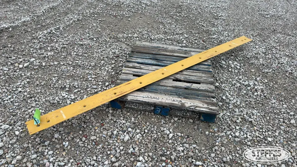 Steel cutting edge Ag Equipment Part