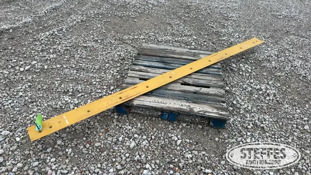 Steel cutting edge