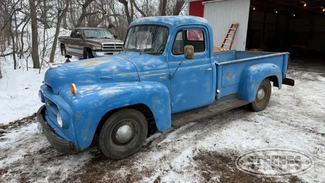 1954 International R112