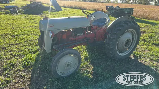 Ford 8N