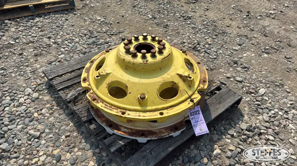 (2) Inner hubs Tractor Part