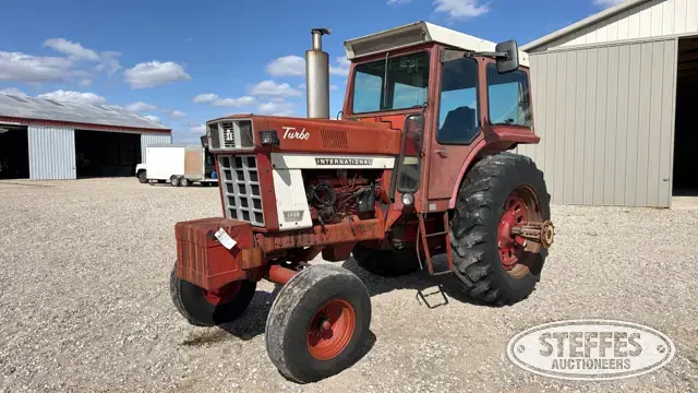 1974 Farmall 1466