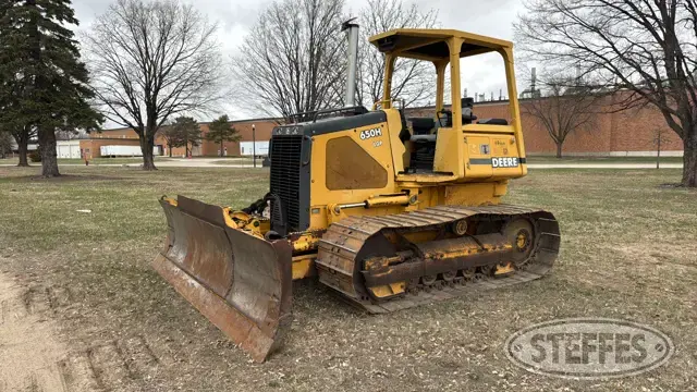 2001 Deere 650H LGP