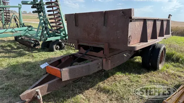 Shop-built single axle dump trailer