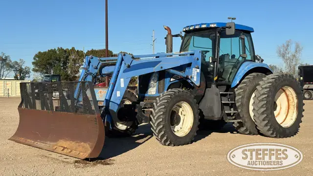 2003 New Holland TG210