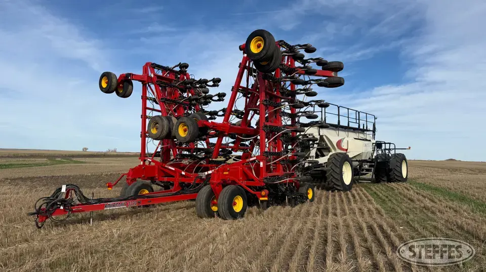 2014 Bourgault XTC3320-76PHD Air Drills and Air Seeder