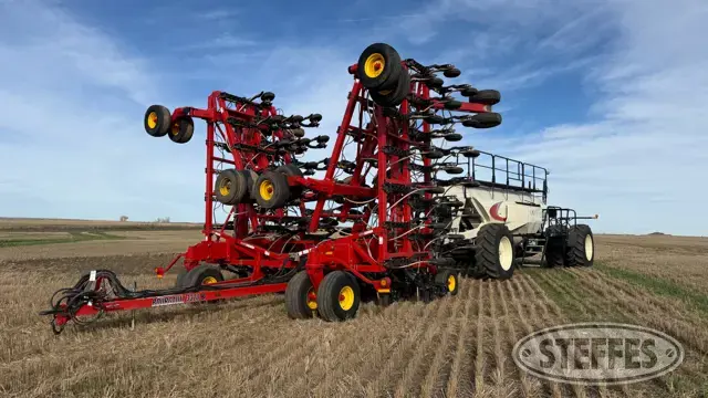 2014 Bourgault XTC3320-76PHD