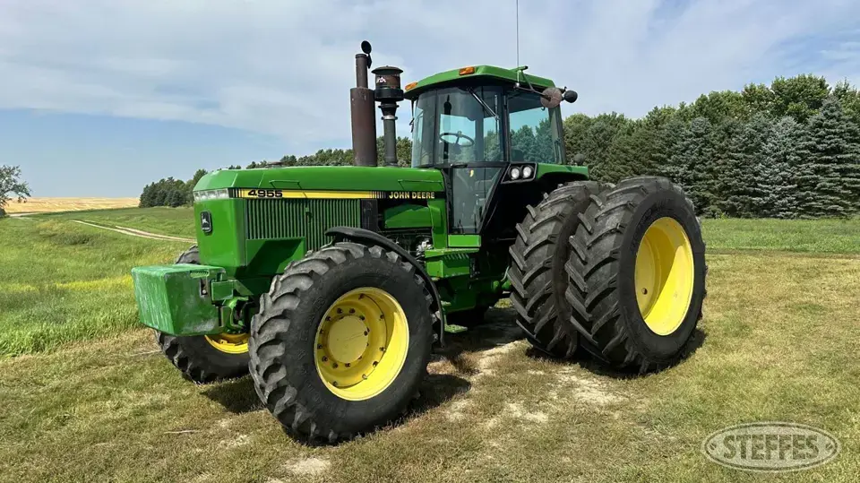 1990 John Deere 4955 MFWD Tractor