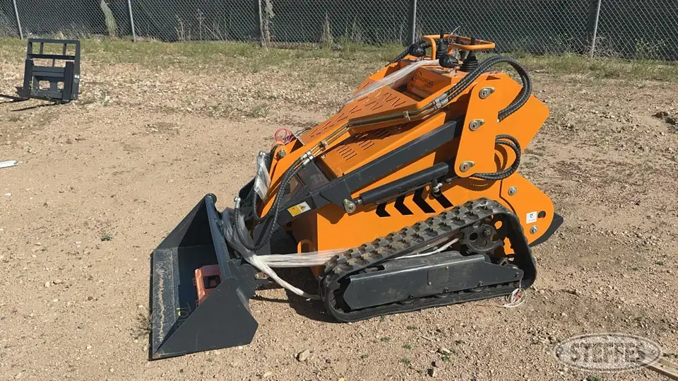 Land Hero Tracked Skid Steer