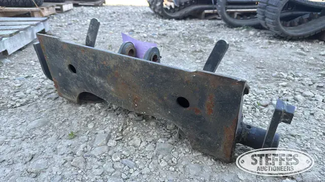 Quick attach mounting adapter