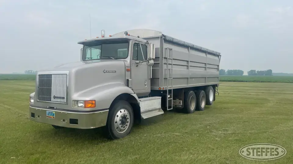 1997 International 9200 Grain Truck