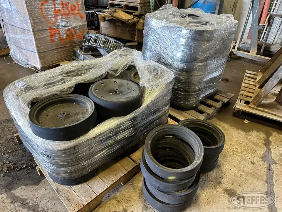 John Deere 1890 gauge wheels Ag Equipment Part