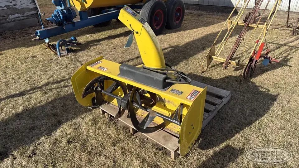 John Deere Lawn and Garden Accessory