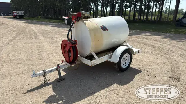 250 Gal. portable fuel tank