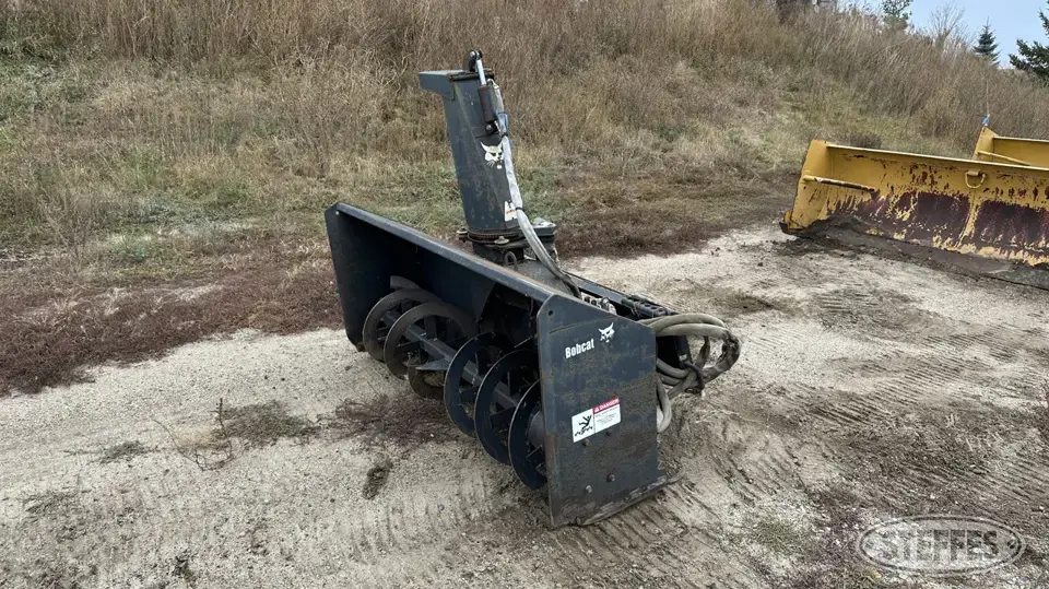 Bobcat SB240 3 Pt. Snowblower
