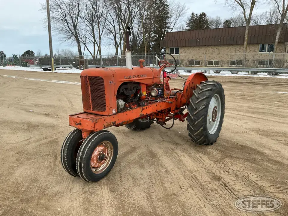 1949 Allis Chalmers WD Collectible Show Tractors-Stationary Engine