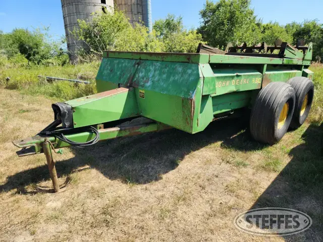 John Deere 660