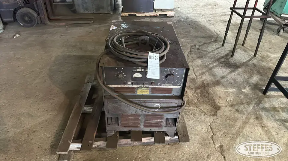 Lincoln 400 R3-S Welding