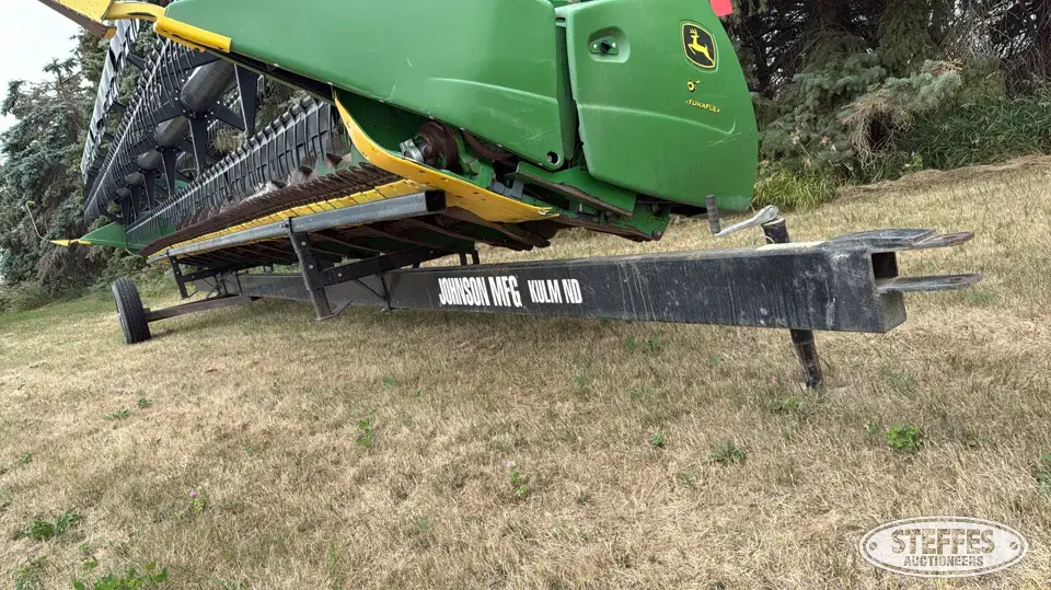 Johnson Mfg. single pole header trailer