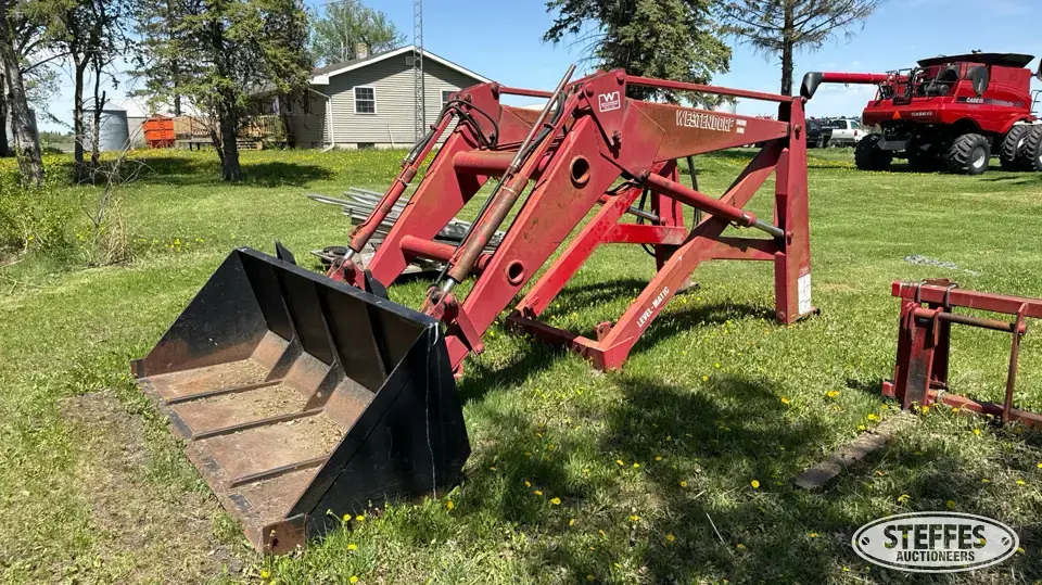 Westendorf WL-64 Tractor Loaders and Attachment