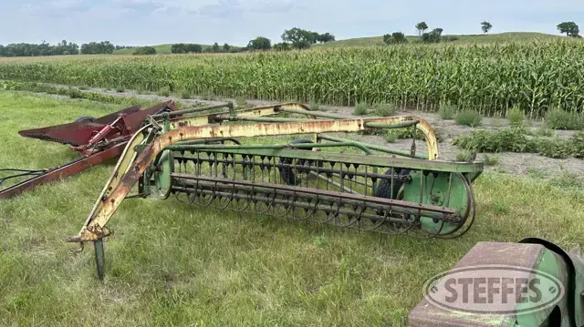 John Deere 896A