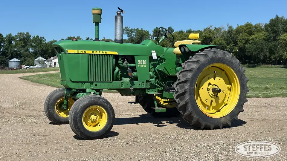 1961 John Deere 3010 2WD Tractor