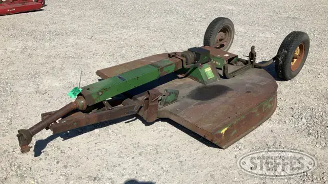 John Deere 307