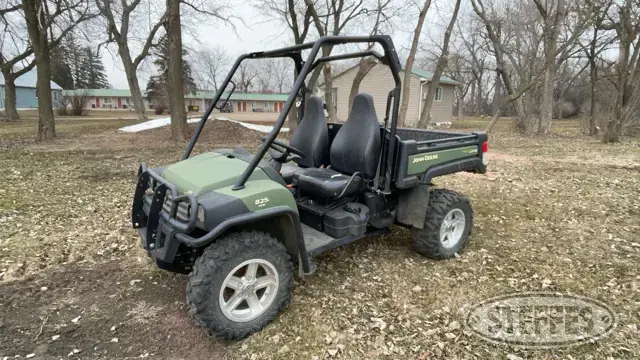 2013 John Deere 825i XUV