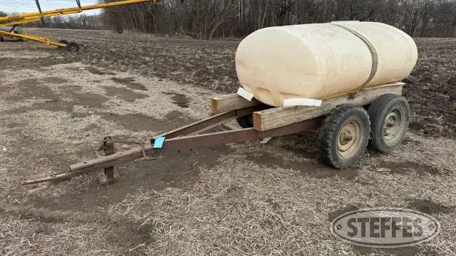 Tandem Axle Water Trailer