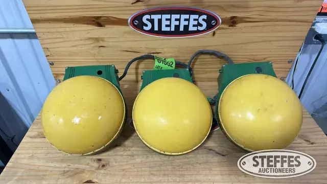 (3) John Deere ITC receivers