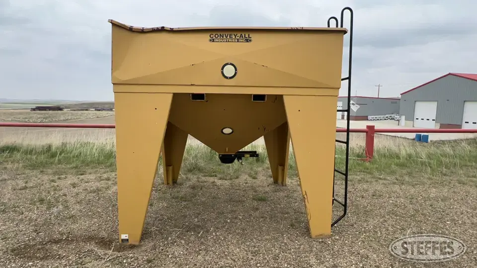 Convey-All SB150 Hopper Bin
