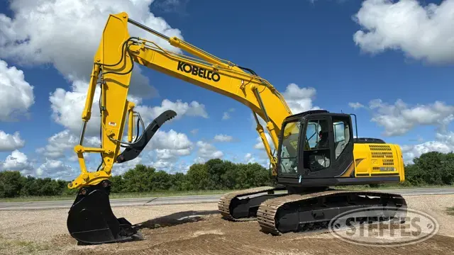 2015 Kobelco SK210LC-9