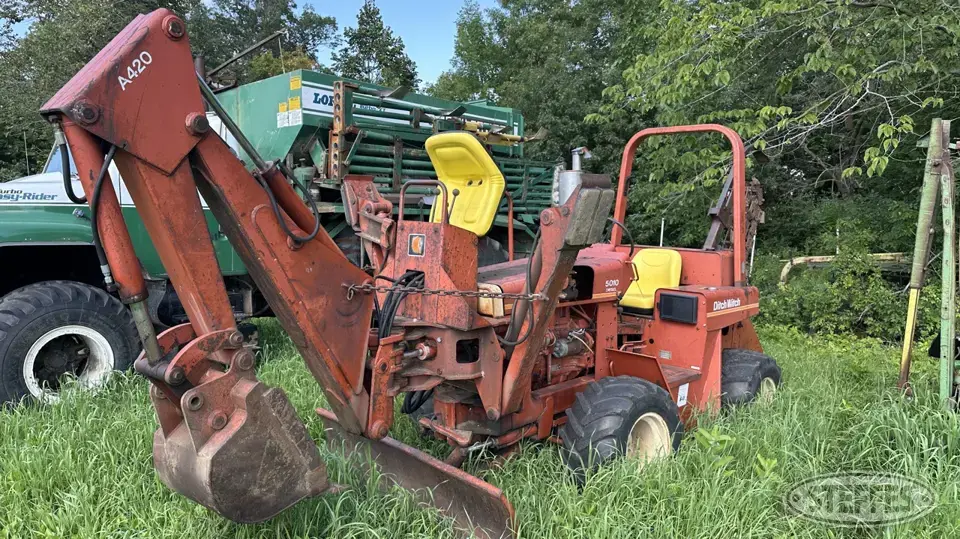 Ditch Witch 510 Trencher