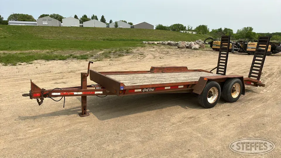 2001 Redi Haul Flatbed Trailer