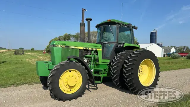 1988 John Deere 4450