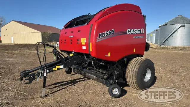 2022 Case IH RB565 Premium
