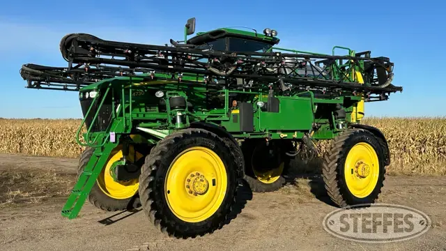 2010 John Deere 4730