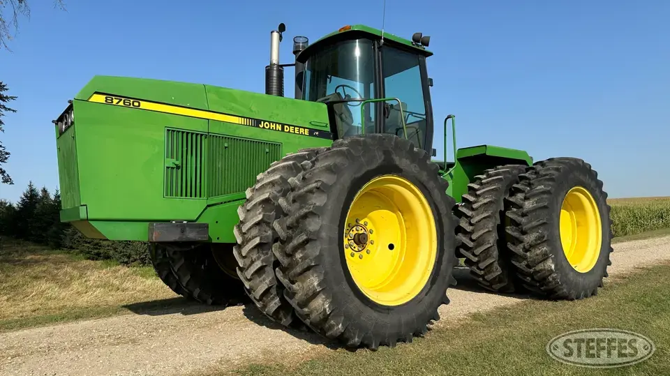 1991 John Deere 8760 4WD Tractor