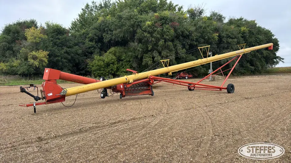 2007 Westfield MK130-71 Plus Swing Hopper Auger