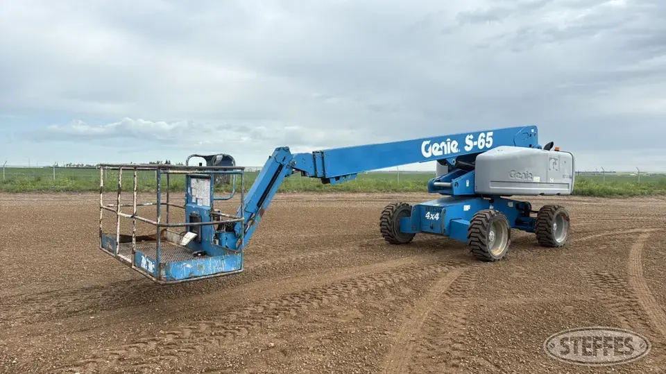 2011 Genie S-65 Boom Lift