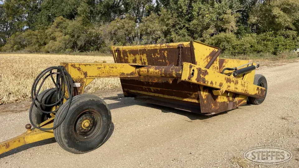 Eversman 600 Pull Scraper