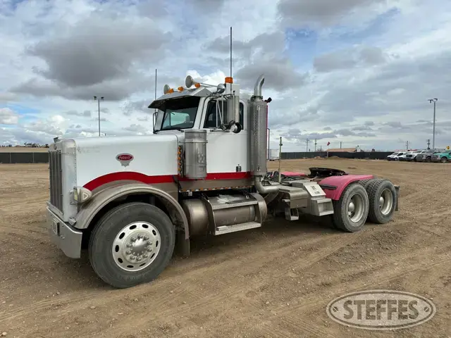 2005 Peterbilt 378