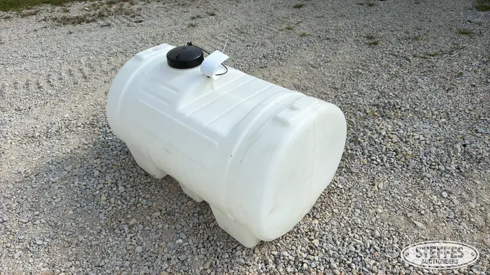 66 gal. poly tank