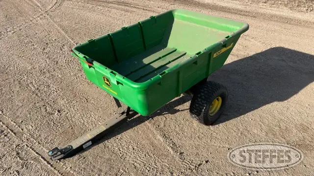 John Deere 10P